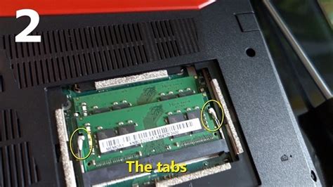 Asus laptopunda RAM yuvaları